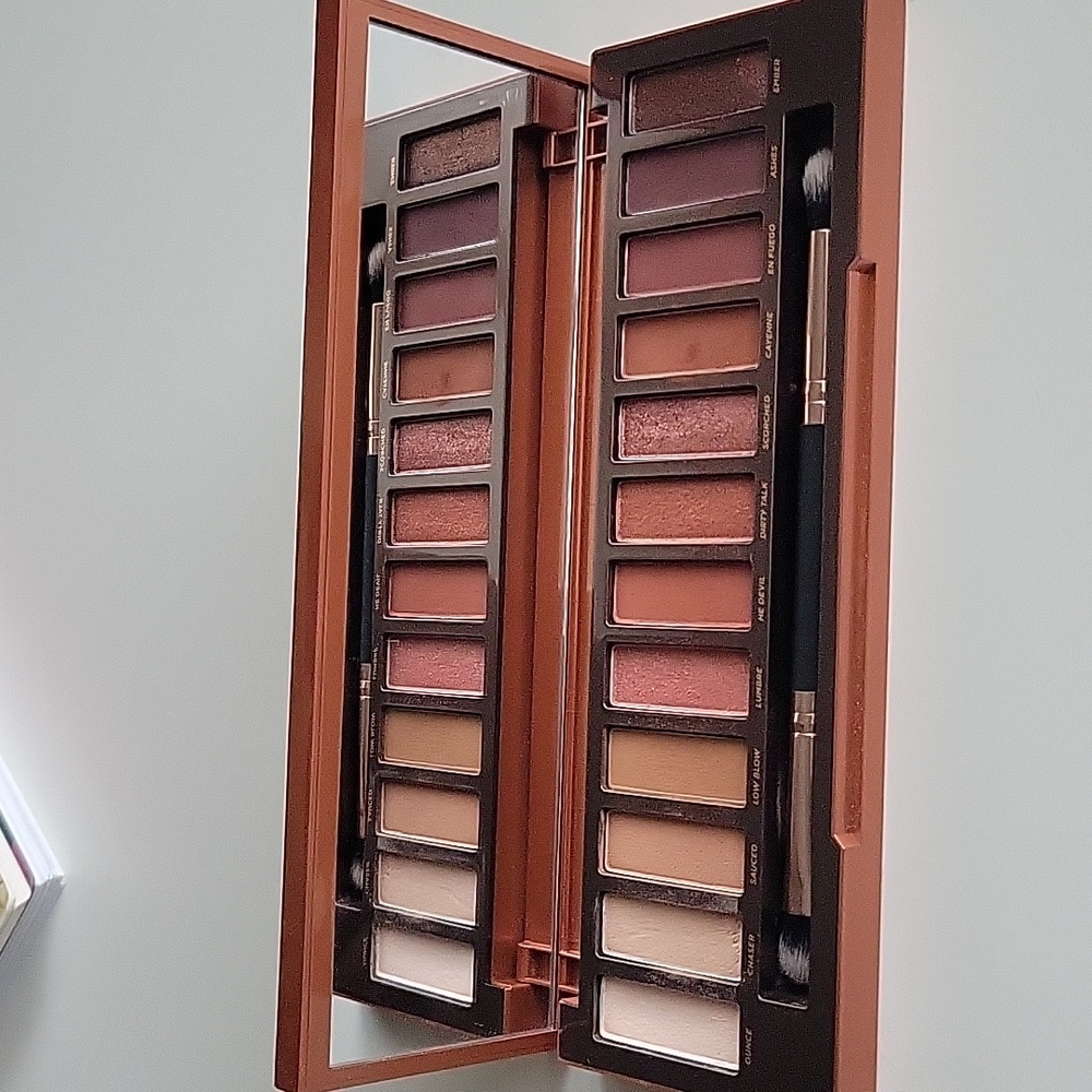 Urban Decay NAKED HEAT Palette